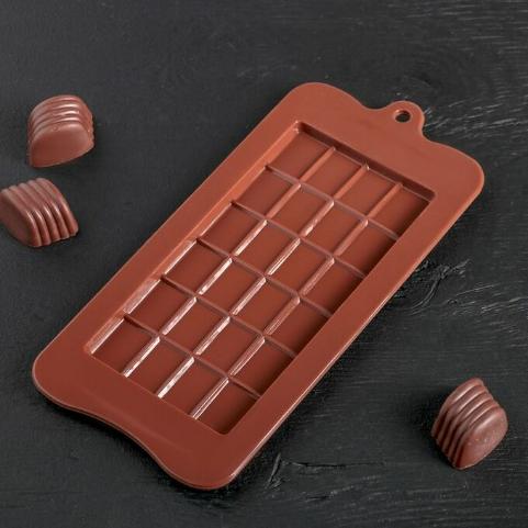Форма силиконовая для шоколада "Шоколадная плитка" 23*10,7*0,5см