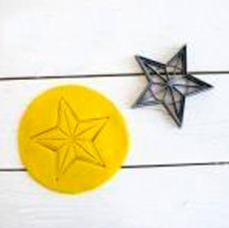 Выемка пластиковая "Звезда "для печенья 95*97мм