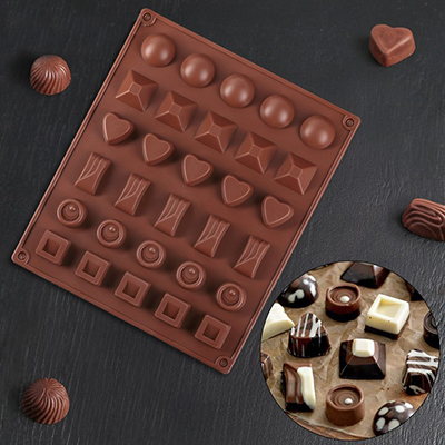 Форма силиконовая для шоколада "Коробка конфет" 27*23*1.5см, 30 ячеек
