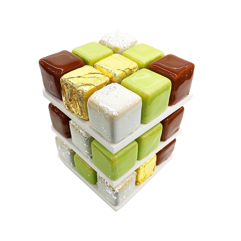 Подставка для торта акрил белый "Кубик-Рубик" 15*15см